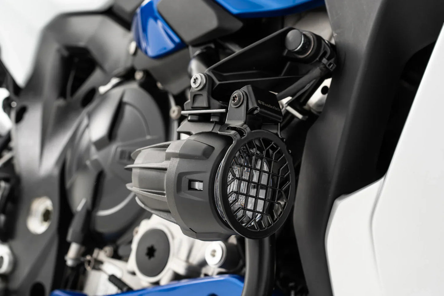 LED Lights Protection Grille - Nano For BMW F900GS Adventure 2024 onwards -  Wunderlich - 42831-002