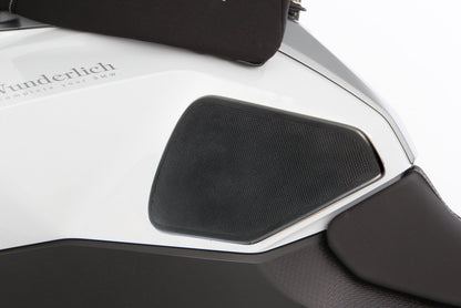 BMW F 900 XR Ergonomics - Tank Pads - Wunderlich