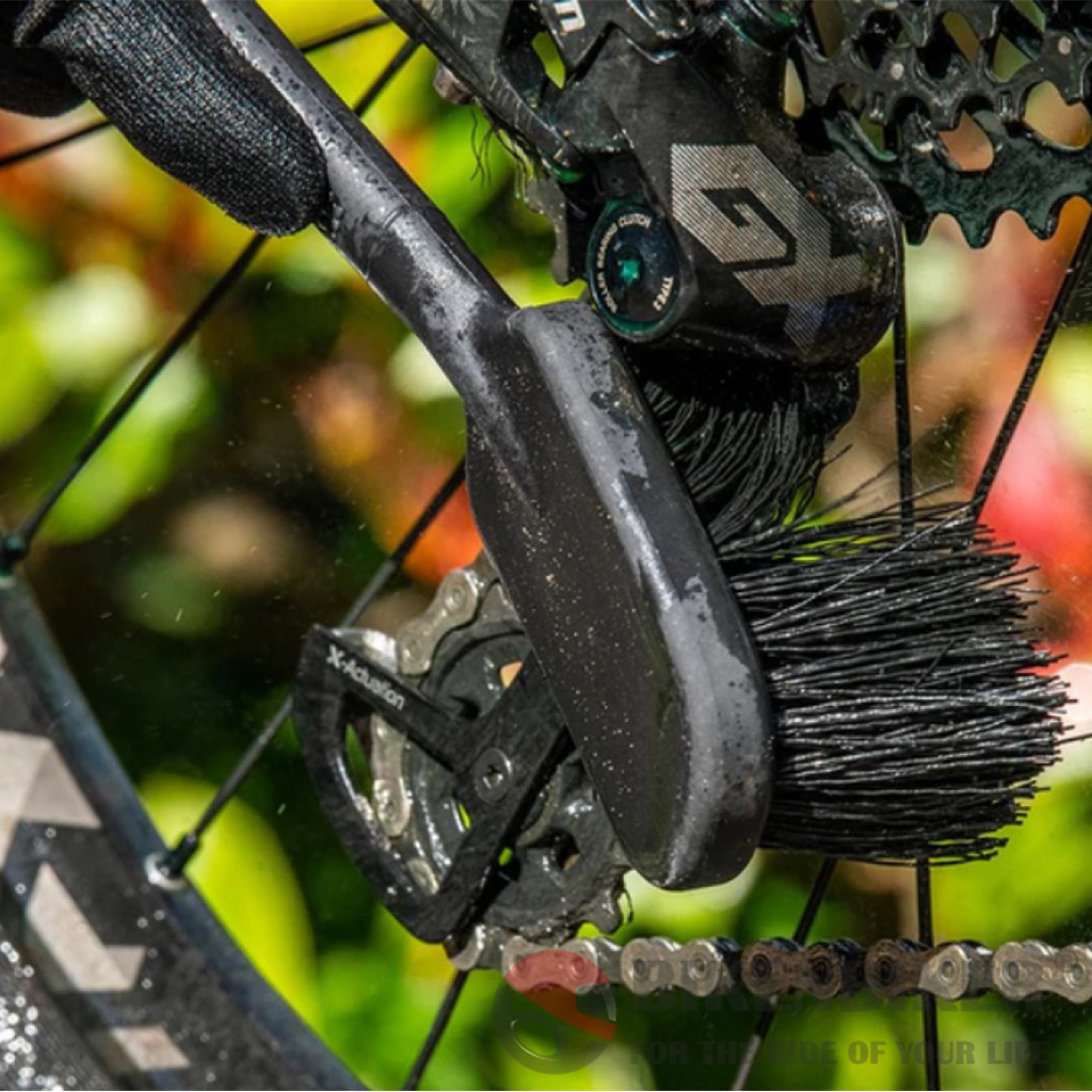 Muc-Off Tyre & Cassette Brush