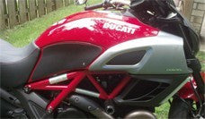 Ducati Diavel Snake Skin Tank Grip Pads - TechSpec