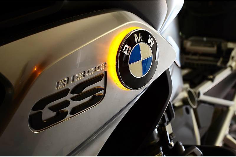 BMW R1200/1250 GS/A Styling - BMW Logo Indicator Lights