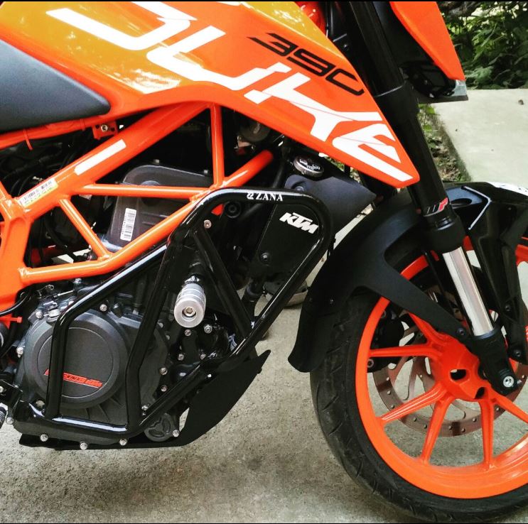 Zana KTM Duke 250 / 390 (2017+) Engine Guard (Black)