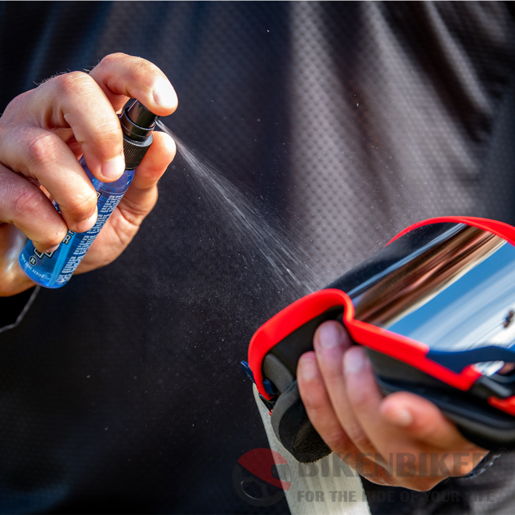 Muc-Off Visor, Lens & Goggle Cleaning Kit