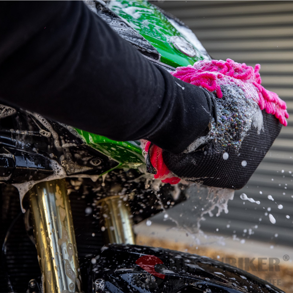 Muc-Off 2in1 Chenille Microfibre Wash Mitt