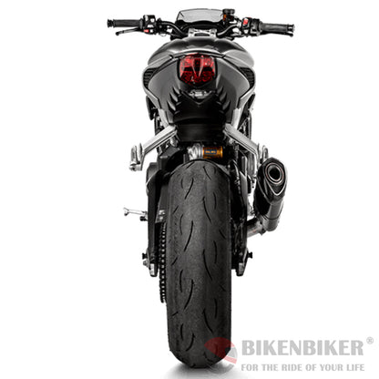 Triumph Street Triple 765 S / R / RS 2017-2019 - Slip-On Line (Carbon) - Akrapovič