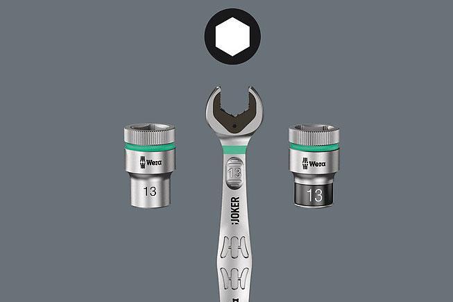 Ratchet Kit with Bits + Sockets - Soft Case (8100) - Wera Tools