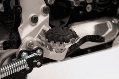 Honda CRF1000/1100L Africa Twin Ergonomics - EVO Footrest Kit - SW-Motech