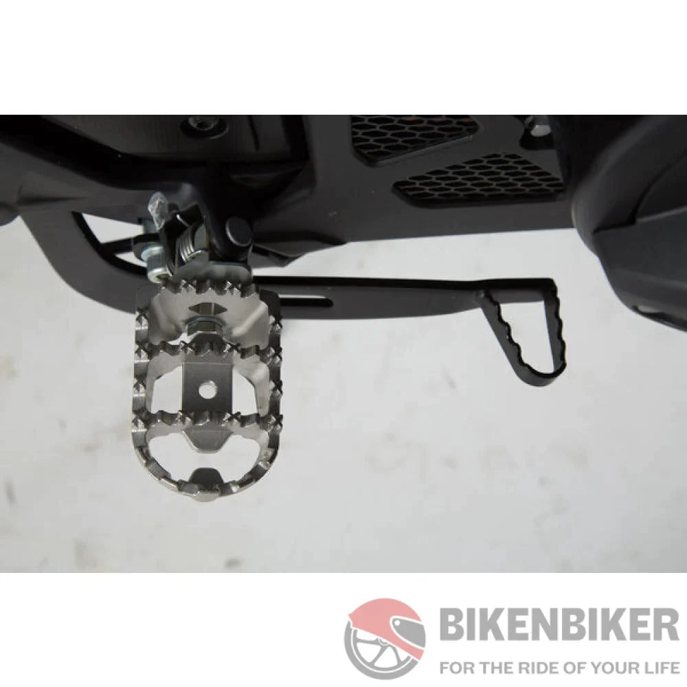 Suzuki V-Strom 650/Ktm 390 Adventure - Ion Footrest Kit Sw-Motech Footpegs